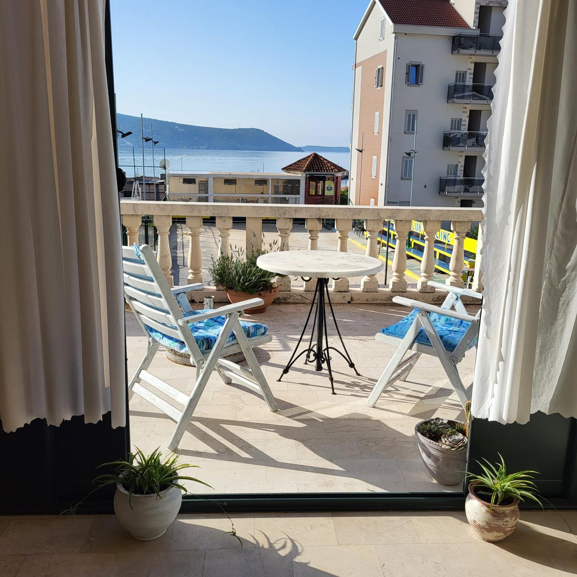Studio Apartman Sa Pogledom Na More Meljine Eksteriør bilde